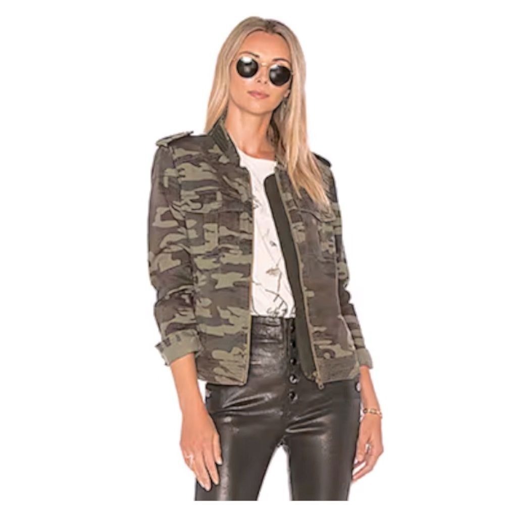 Sanctuary War Is Over Jacket in Camp Camo Size S